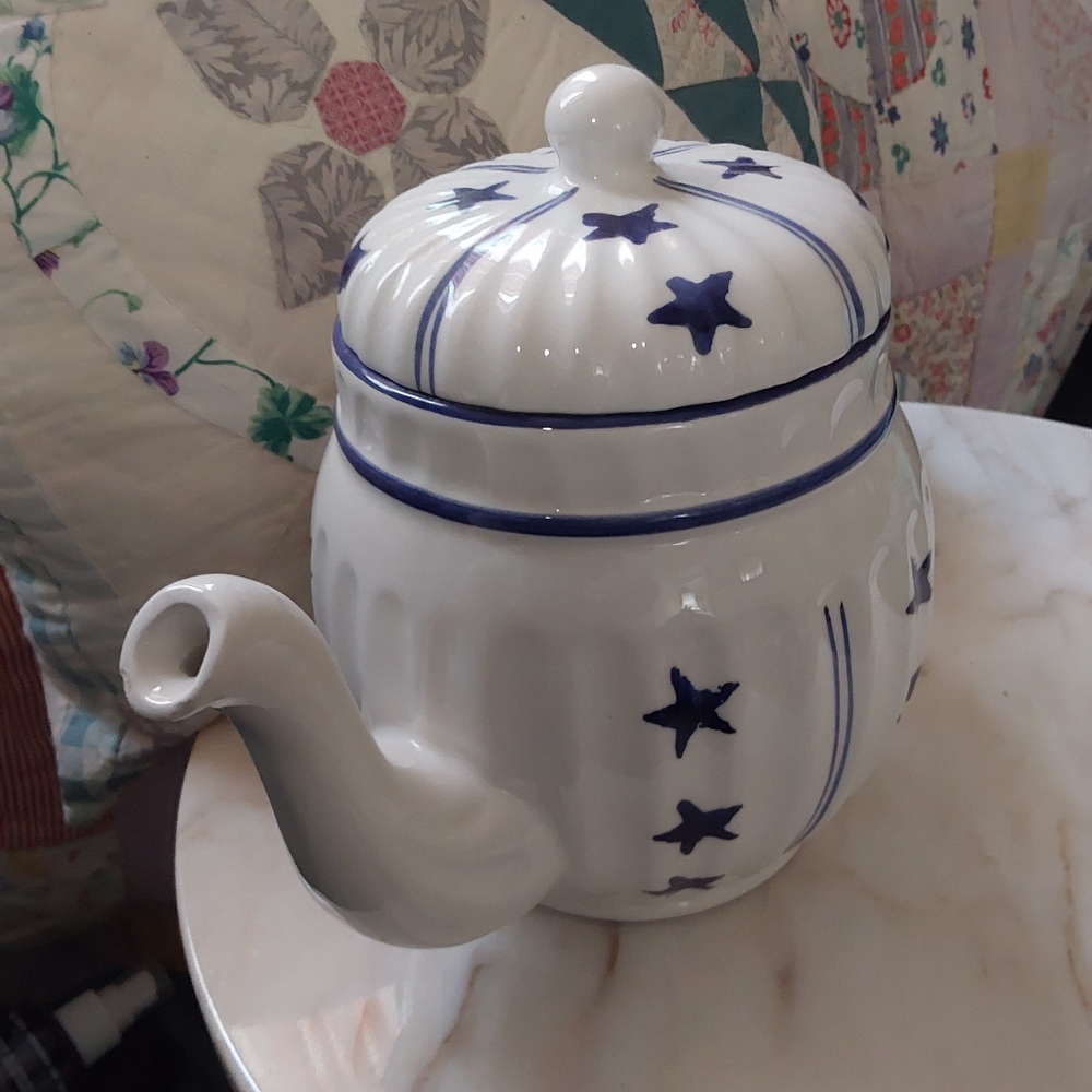 Vintage The Cellar Large Teapot, 1990s Stars And Stripes Porcelain, Italy